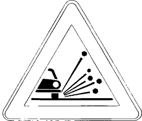 Fig. II 390 — MATERIALE INSTABILE SULLA STRADA