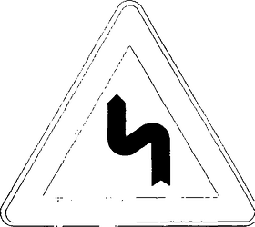 Fig. II 7 — DOPPIA CURVA, LA PRIMA A SINISTRA